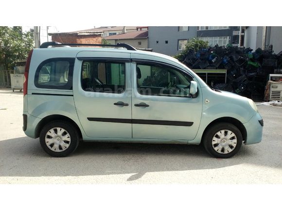Sahibinden Renault Kangoo Multix 1.5 dCi Expression 2009 Model