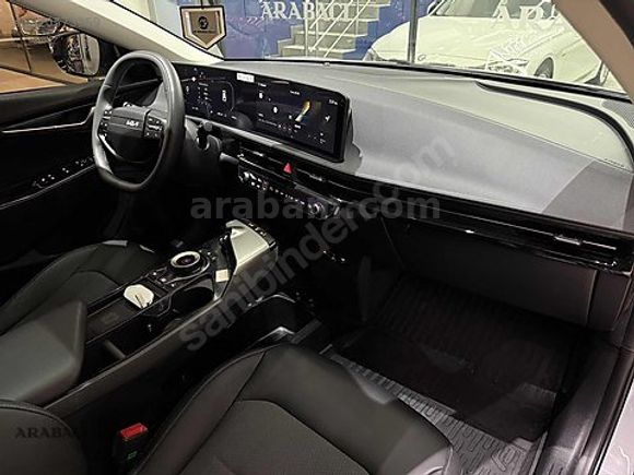 ARABACI GRUP 2025 KİA EV6-11BİNKM-SUNROOF-FULL PPF-HATASIZ