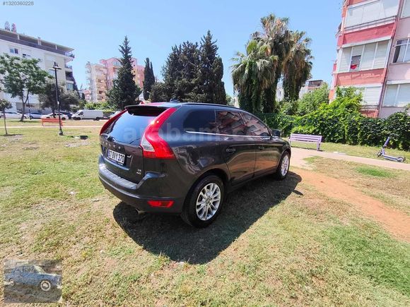TAŞAR OTOMOTİV DEN 2010 VOLVO XC60 DİZEL OTOMATİK