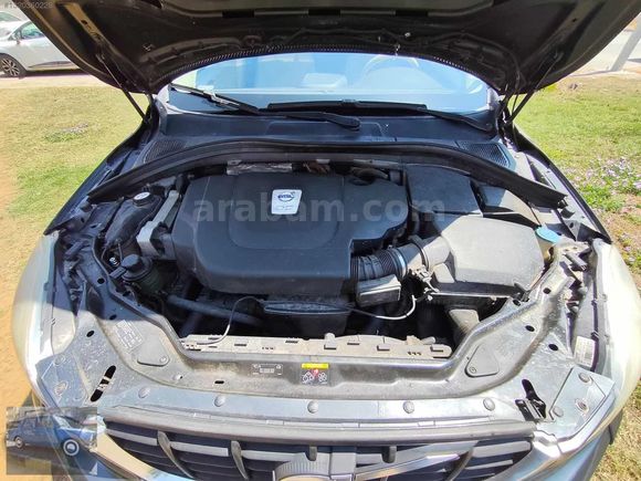 TAŞAR OTOMOTİV DEN 2010 VOLVO XC60 DİZEL OTOMATİK