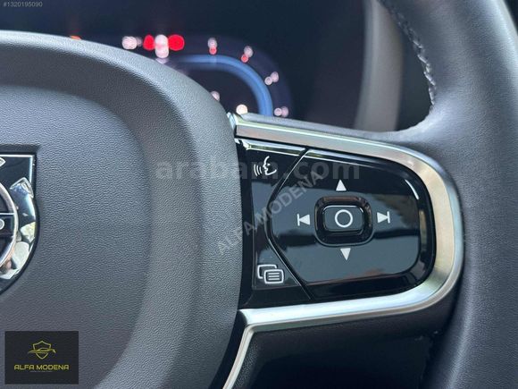 MODENA'DAN İLK EL 2023 XC60 PLUS DARK B4 DİZEL ÇOK DÜŞÜK KM