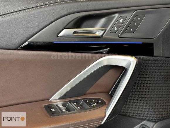 -POINT- BMW İX1 EDRIVE20 X LINE 2024 HATASIZ