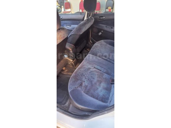 Sahibinden Peugeot 206 1.6 XT 2001 Model