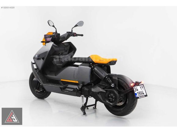 BİYA AUTO'DAN 2023 MODEL BMW CE-04.