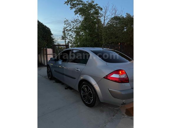 Sahibinden Renault Megane 1.6 Dynamique 2005 Model 
