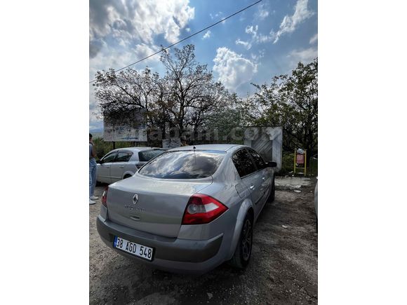 Sahibinden Renault Megane 1.6 Dynamique 2005 Model 