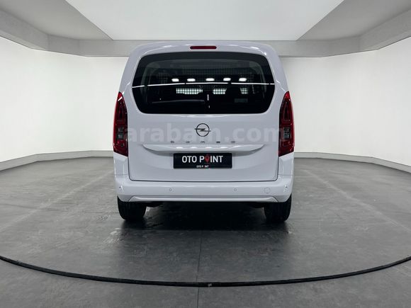 otomobil Opel Combo 1.5 D Essential