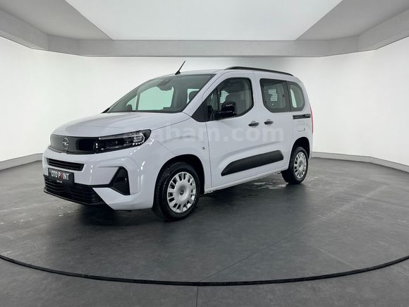 otomobil Opel Combo 1.5 D Essential