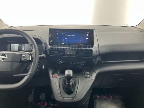 otomobil Opel Combo 1.5 D Essential
