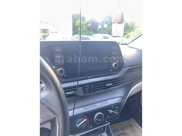 Sahibinden Hyundai i20 1.4 MPI Style Plus 2021 Model 