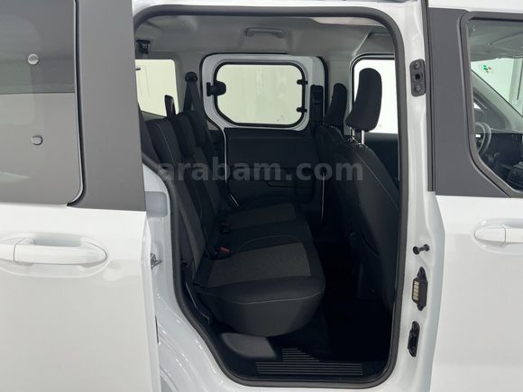 otomobil Ford Tourneo Courier 1.5 EcoBlue Deluxe