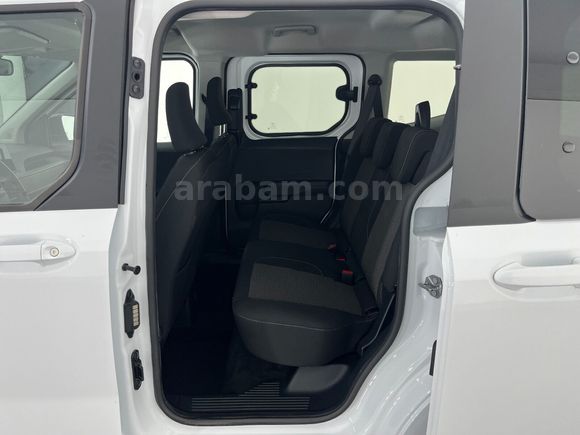 otomobil Ford Tourneo Courier 1.5 EcoBlue Deluxe