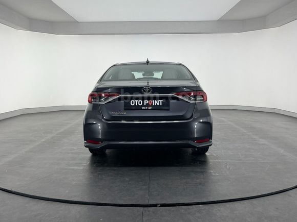 otomobil Toyota Corolla 1.5 Vision Plus Multidrive S
