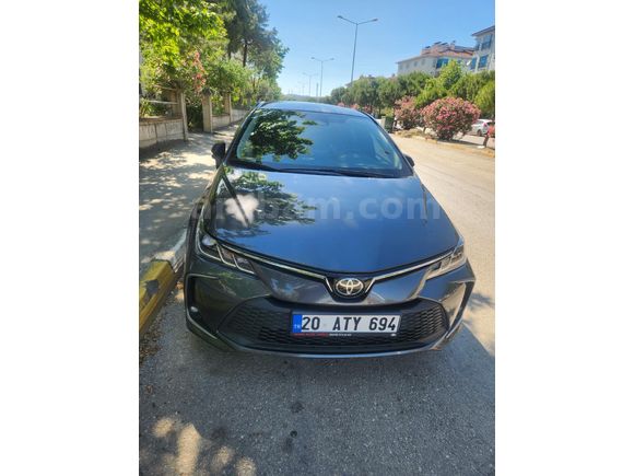 Sahibinden Toyota Corolla 1.5 Dream 2025 Model