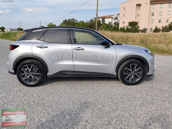 HATASIZ BOYASIZ LEXUS LBX 1.5 HYBRİD