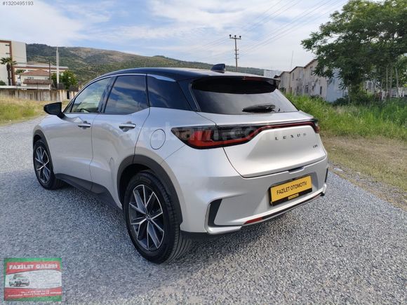 HATASIZ BOYASIZ LEXUS LBX 1.5 HYBRİD