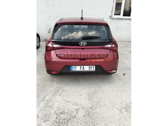 Sahibinden Hyundai i20 1.4 MPI Style 2021 Model