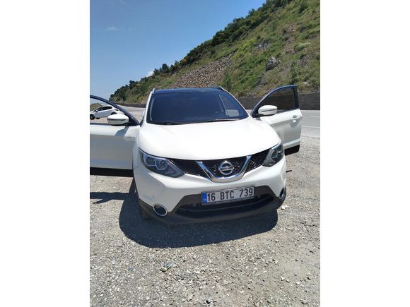 Sahibinden Nissan Qashqai 1.2 DIG-T Sky Pack 2016 Model