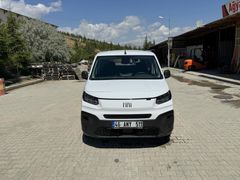 Sahibinden Fiat Doblo Combi 1.5 BlueHDi Easy 2024 Model  17.000 km Beyaz %20 Faturalı