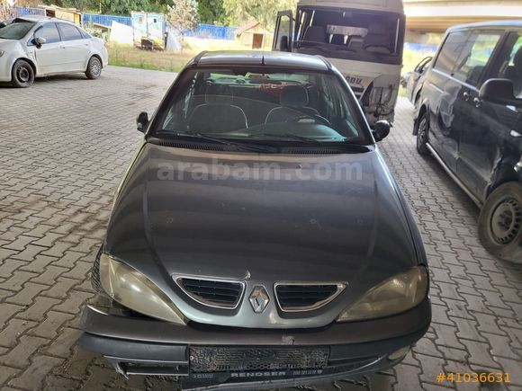 2000 Renault MEGAN 1.9 dCİ ÇEKME veya HURDA BELGELİ