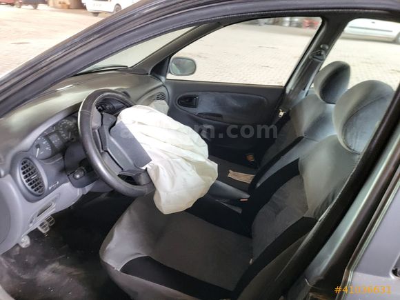 2000 Renault MEGAN 1.9 dCİ ÇEKME veya HURDA BELGELİ