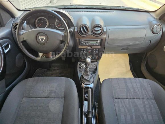 2012 DUSTER 4*4 HATASIZ BOYASIZ 143 BİN KM DE