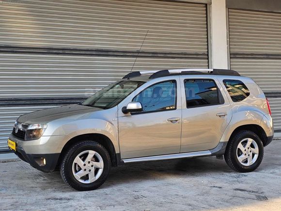2012 DUSTER 4*4 HATASIZ BOYASIZ 143 BİN KM DE