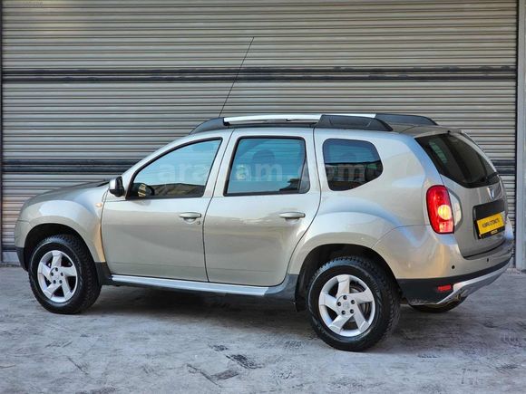 2012 DUSTER 4*4 HATASIZ BOYASIZ 143 BİN KM DE