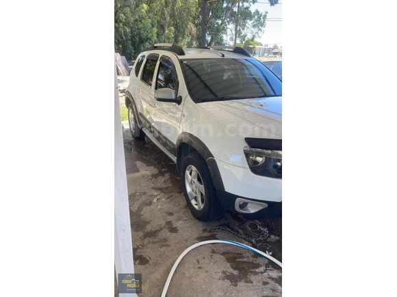 Çeki demirli 4x4 Duster