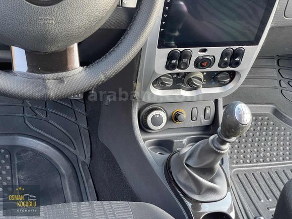 Çeki demirli 4x4 Duster