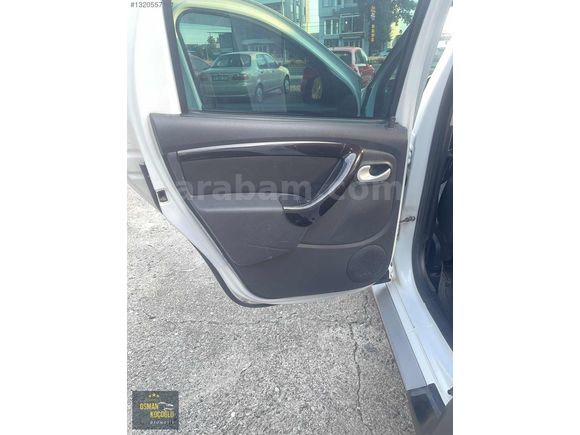 Çeki demirli 4x4 Duster
