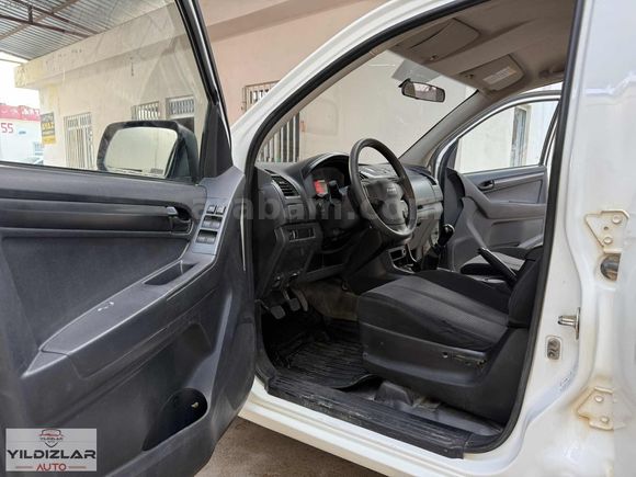 2018 ÇKŞLI ISIZU D-MAX 4X2 İLK SAHBNDEN 170 BİNKM TEK PRÇ BOYALI