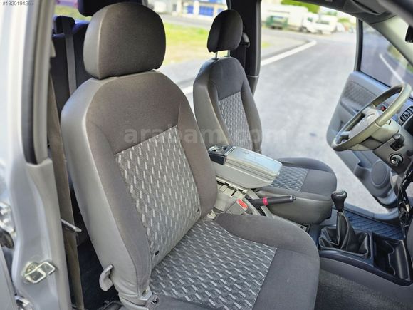 HATASIZ BOYASIZ DEĞİŞENSİZ İSUZU D-MAX 2.5 TD 4X2 AŞIRI TEMİZ