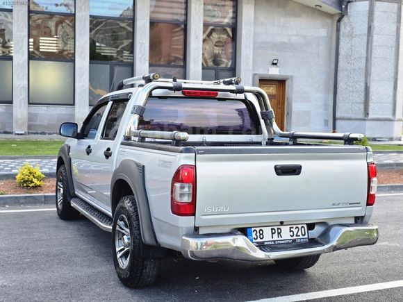 HATASIZ BOYASIZ DEĞİŞENSİZ İSUZU D-MAX 2.5 TD 4X2 AŞIRI TEMİZ