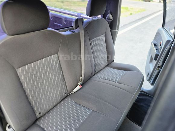 HATASIZ BOYASIZ DEĞİŞENSİZ İSUZU D-MAX 2.5 TD 4X2 AŞIRI TEMİZ