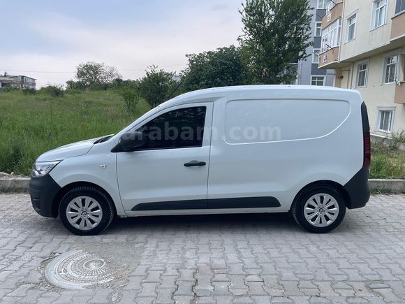 2023 Express Van 1.5 BlueDCI Joy Faturasızdır.