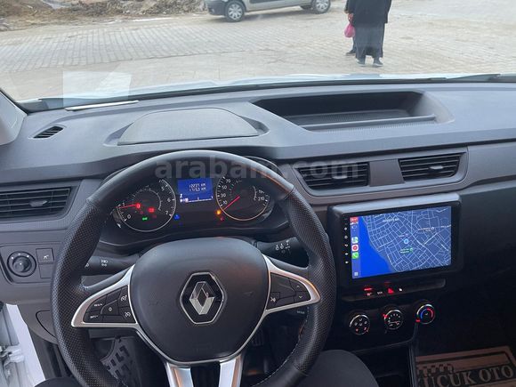 2023 Express Van 1.5 BlueDCI Joy Faturasızdır.