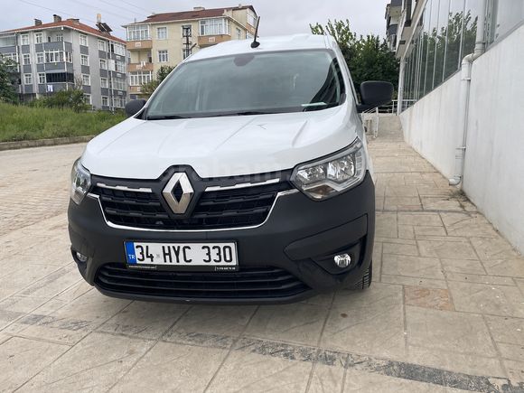 2023 Express Van 1.5 BlueDCI Joy Faturasızdır.