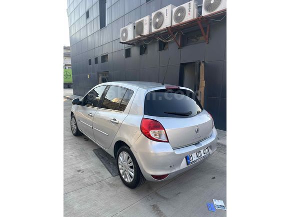 Sahibinden Renault Clio 1.2 Expression 2010 Model Adana 145.000 km Gri (Gümüş)