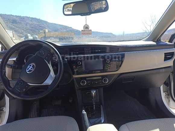 Sahibinden Toyota Corolla 1.6 Advance 2014 Model