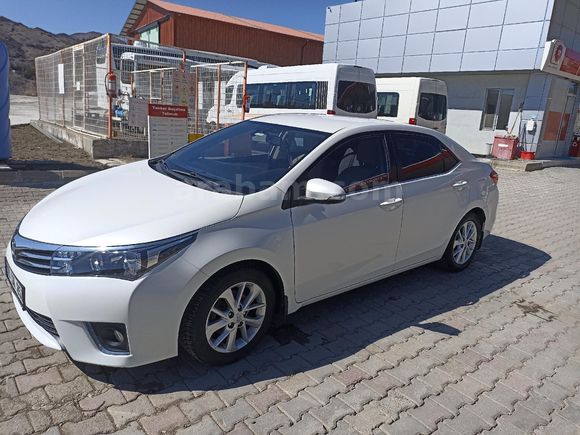 Sahibinden Toyota Corolla 1.6 Advance 2014 Model