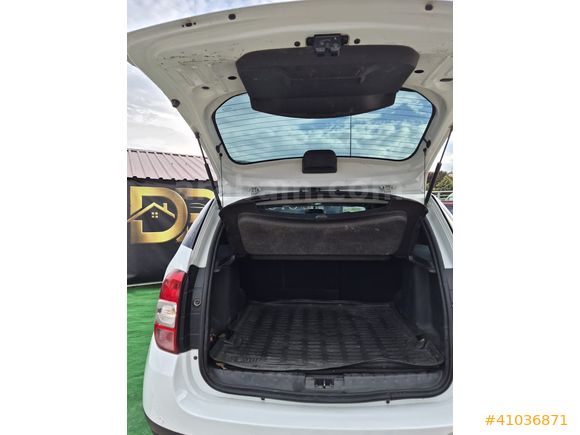 DR AUTO GÜVENCESİYLE: DACIA DUSTER 1.5 DCi AMBIANCE GERÇEK 4x4