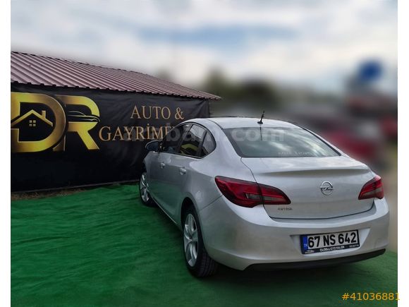 DR AUTO'DAN OPEL ASTRA NB EDİTİON 1.3 SPORT