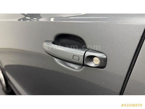 JOY AUTO 2013 MODEL AUDİ Q3 2.0 TDI QUATTRO S-TRONİC CAM TAVAN