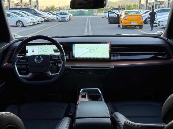 LOCA GARAGE HATASIZ BOYASIZ 19 BİN KM 2025 TORRES EVX