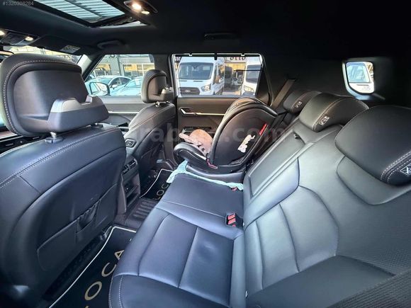 LOCA GARAGE HATASIZ BOYASIZ 19 BİN KM 2025 TORRES EVX