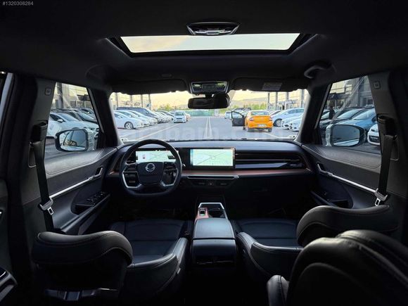 LOCA GARAGE HATASIZ BOYASIZ 19 BİN KM 2025 TORRES EVX