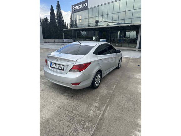 Sahibinden Hyundai Accent Blue 1.6 CRDI Mode 2012 Model 