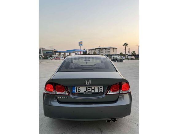 Sahibinden Honda Civic 1.6i VTEC Elegance 2010 Model 