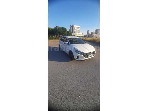 Sahibinden Hyundai i20 1.4 MPI Style 2021 Model